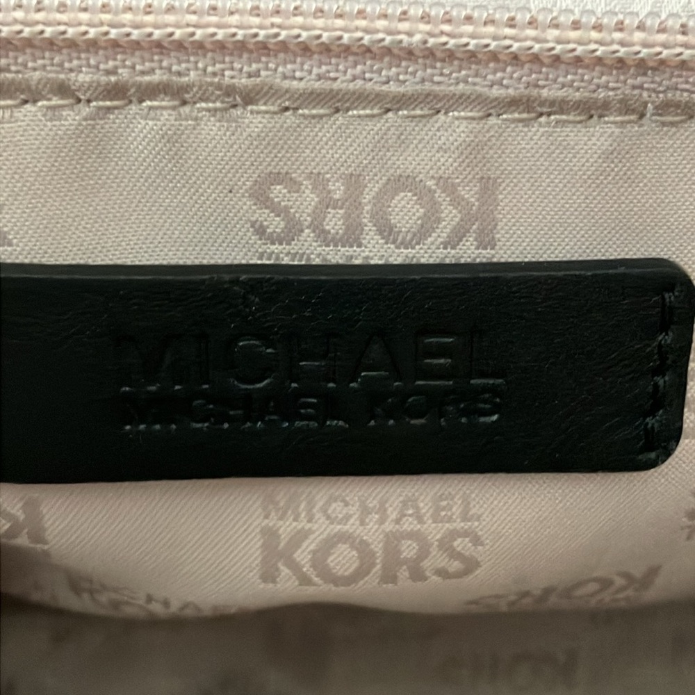 Michael Kors Black and Blue Crossbody Bag - Picture 5 of 14